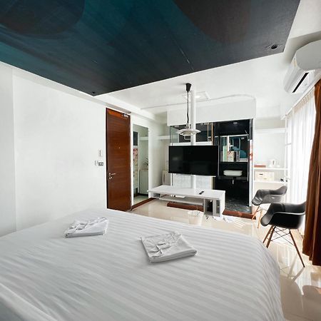 เดอะ คัลเลอร์ กะตะ Hotel หาดกะตะ ภายนอก รูปภาพ